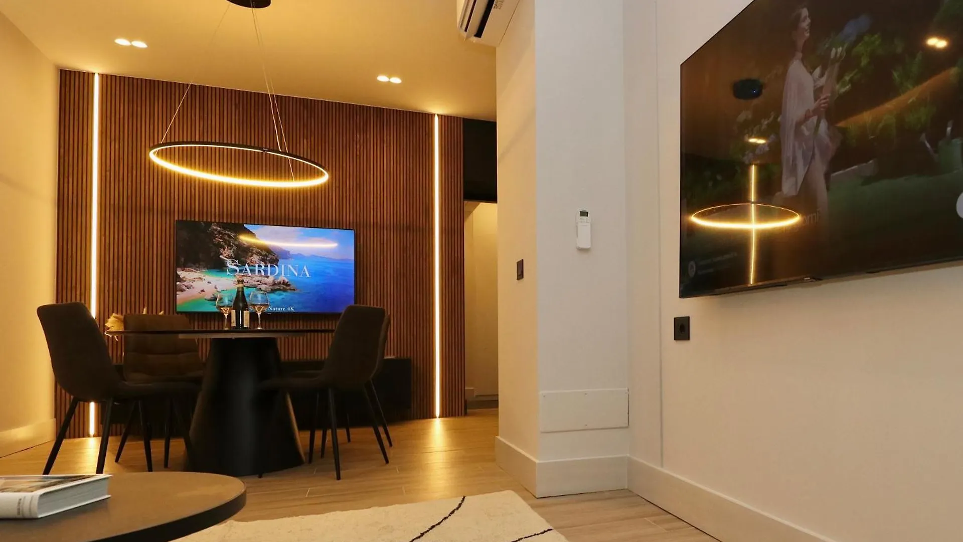 Apartment Superior Luxurious Romantic Getaway - Historical Centre - Fully Equipped & Renovated - Garibaldi#3 Olbia