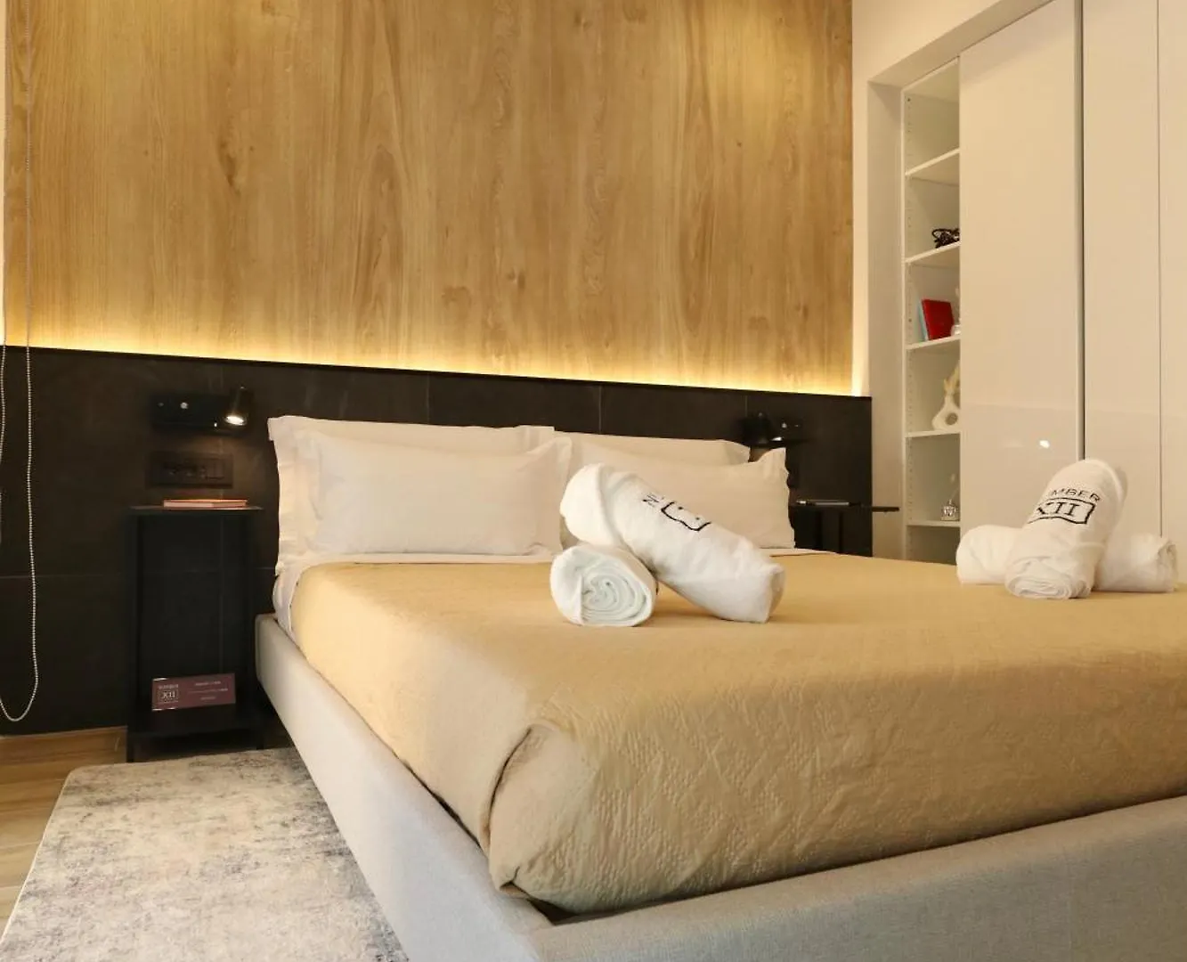 Superior Luxurious Romantic Getaway - Historical Centre - Fully Equipped & Renovated - Garibaldi#3 Olbia 0*,  Italy
